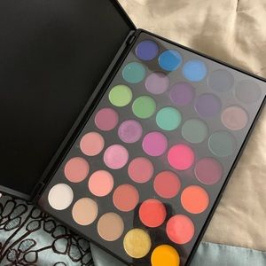 Morphe 35B pallete